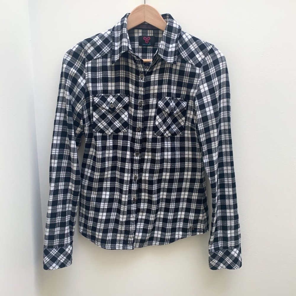 Aritzia tna flannel button down